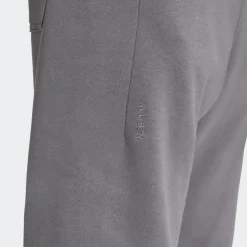 Adidas : All SZN Regular Fleece Tapered Pants