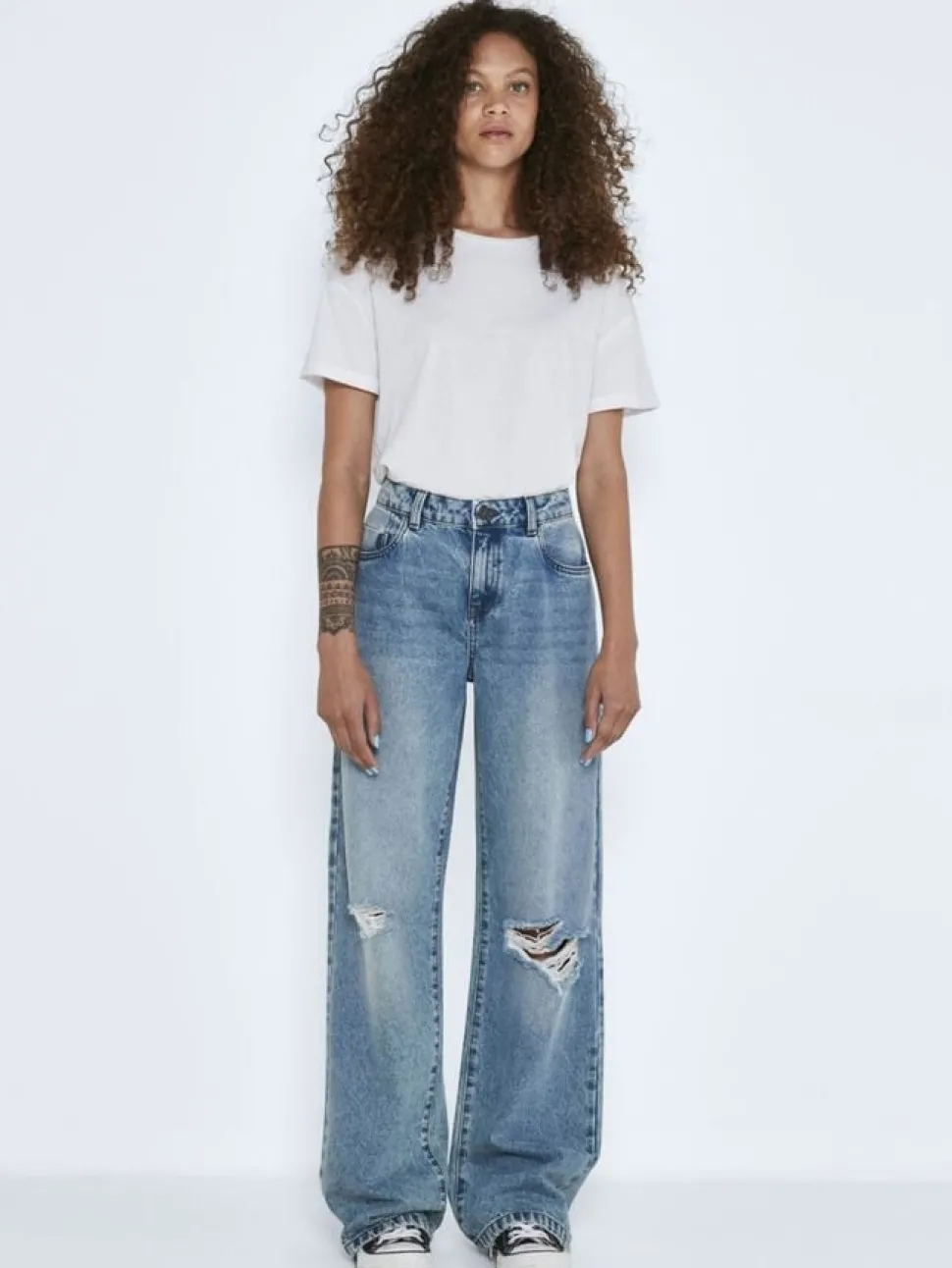 Noisy May : Amanda Mid Waist Denim