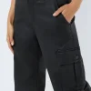 Noisy May : Normal Waist Cargo Coated Pants