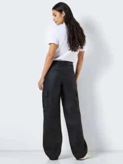 Noisy May : Normal Waist Cargo Coated Pants