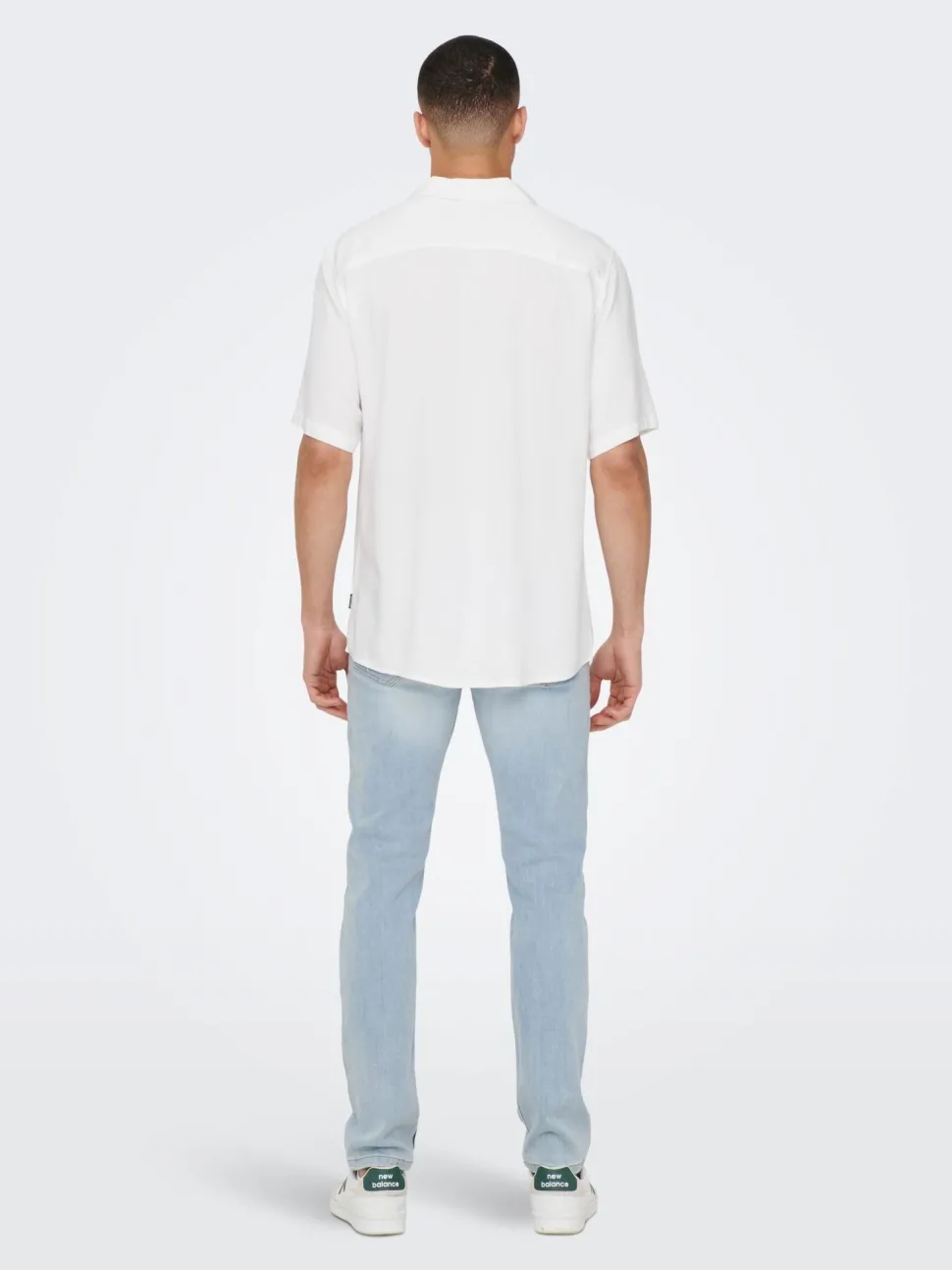 Only & Sons : Regular Fit Solid Color SS Shirt