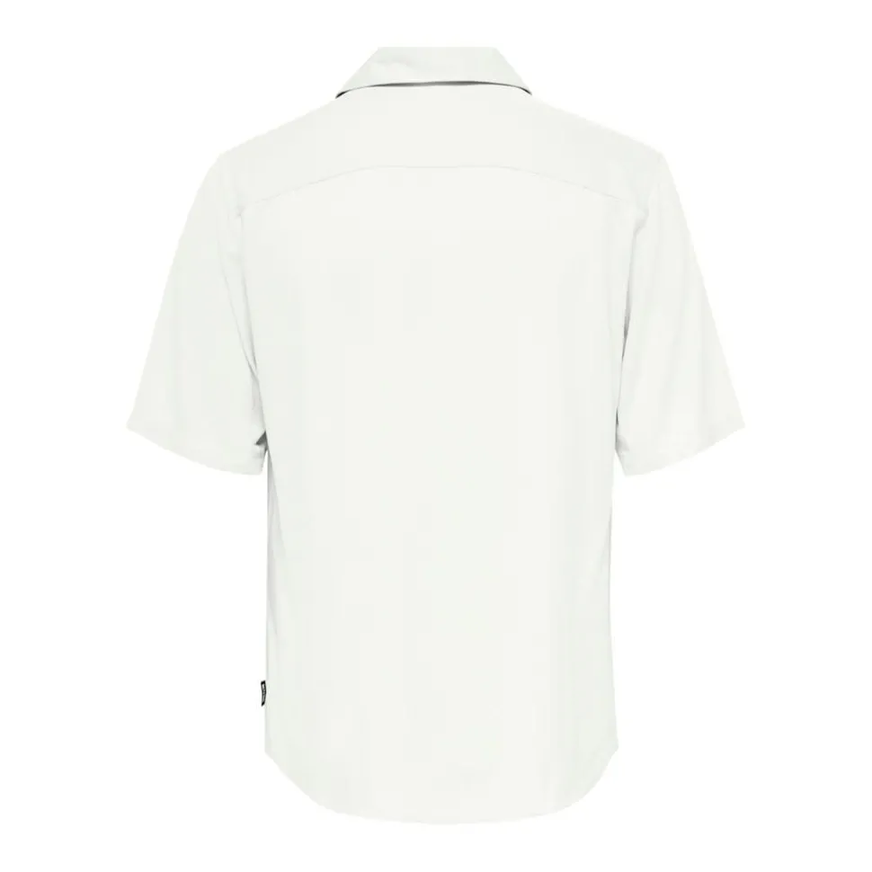 Only & Sons : Regular Fit Solid Color SS Shirt