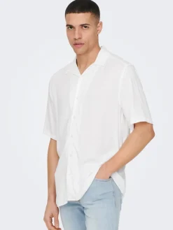 Only & Sons : Regular Fit Solid Color SS Shirt