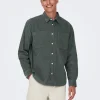 Only & Sons : Relaxed Fit 2pkt Corduroy Shirt
