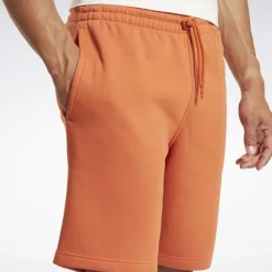 Reebok : Left Leg Logo Shorts