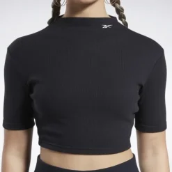 Reebok : SS Rib Mock Neck Crop Top