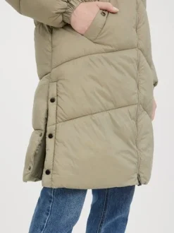 Vero Moda : Uppsala Long Puffer Coat