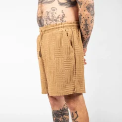 WLKN : Manny Shorts